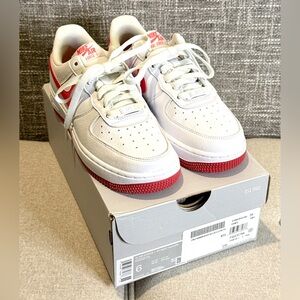 Nike Air Force 1 ‘07 White & Pink Sneakers